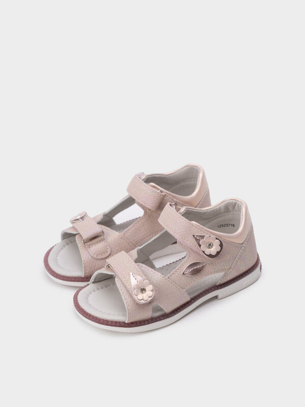 Сандалии для девочек