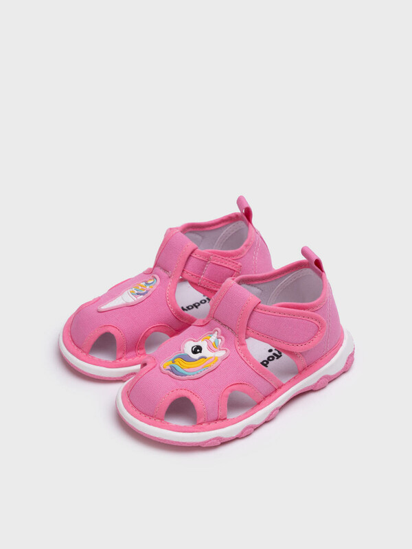 Сандалии для девочек