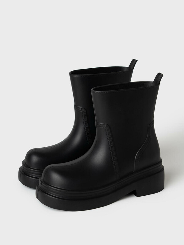 Сапоги для девочек