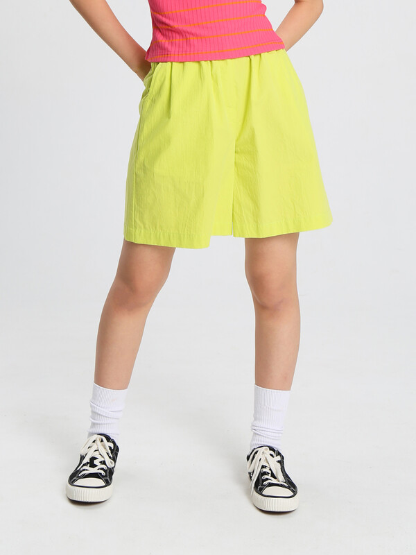 44192 Шорты P187.02