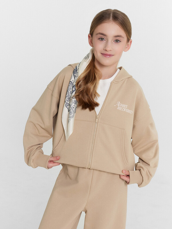 ТОЛСТОВКА ДЛЯ ДЕВОЧЕК 167752