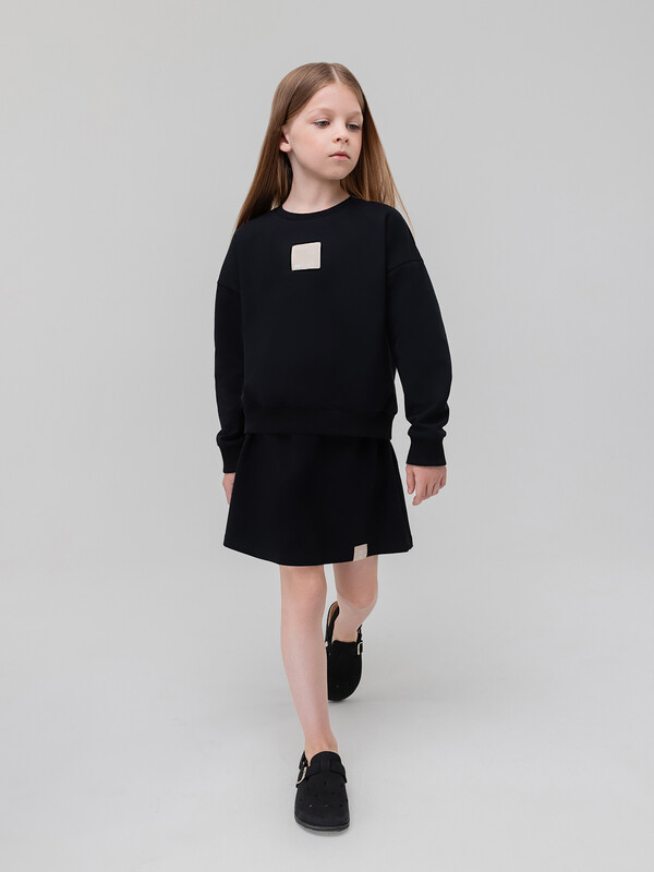 Костюм с юбкой