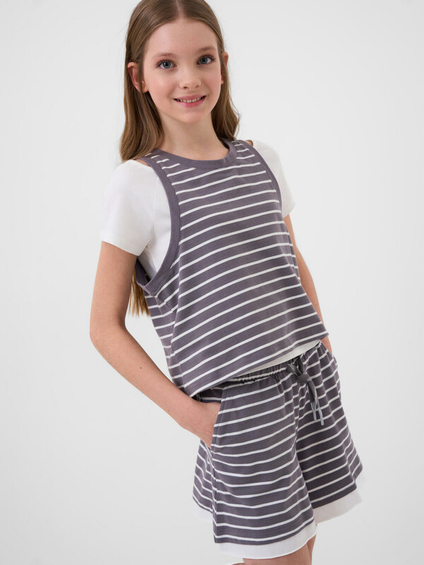 Комплект трикотажный для девочек: майка, шорты, джемпер (футболка)