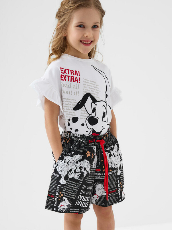 Комплект для девочек: джемпер трикотажный (футболка), шорты текстильные