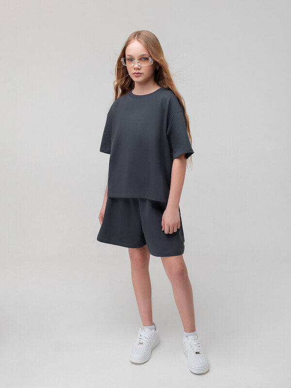 Костюм с юбкой-шортами