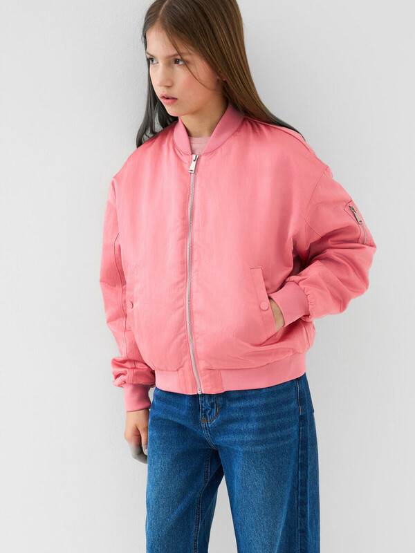 Куртка текстильная для девочек (бомбер)