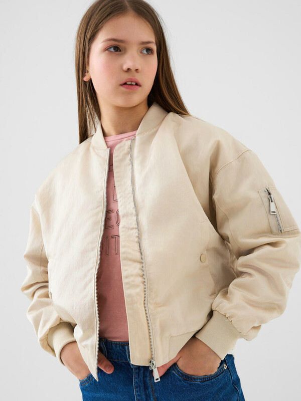 Куртка текстильная для девочек (бомбер)