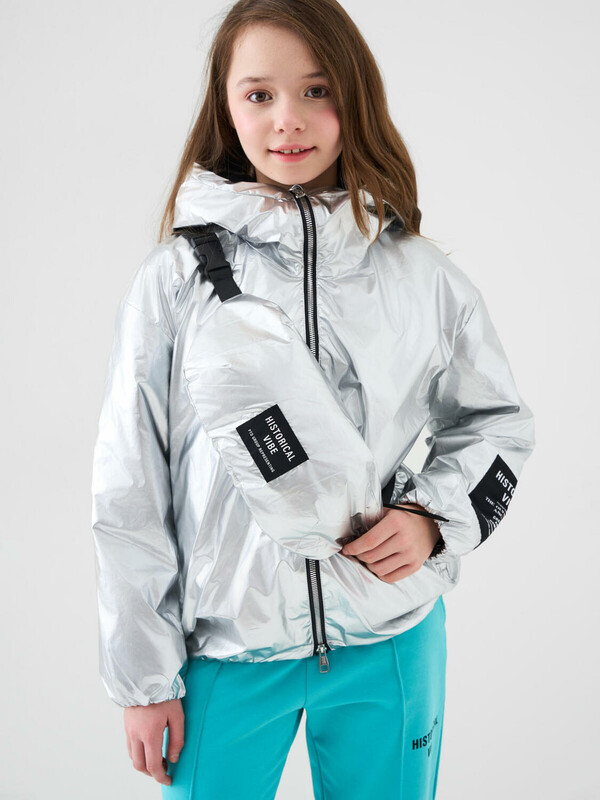 Комплект для девочек: куртка текстильная с полиуретановым покрытием, сумка