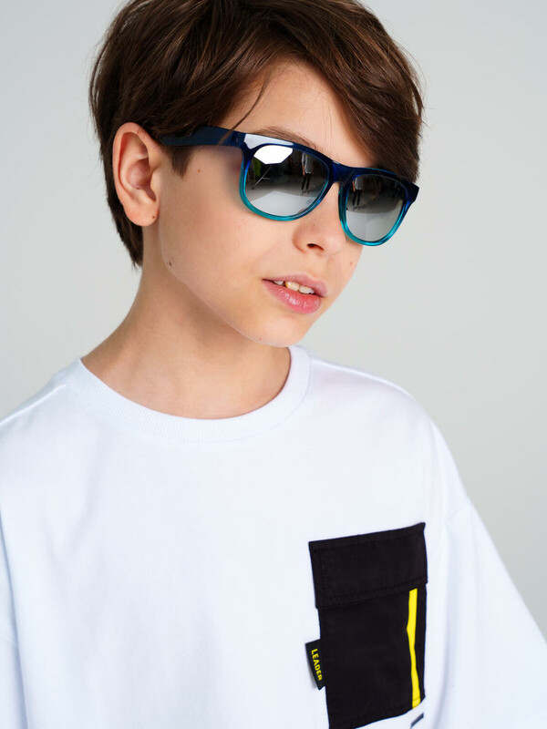 Солнцезащитные очки с поляризацией для детей