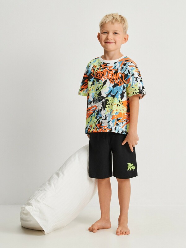 Набор детский для мальчиков ((1)футболка и (2)шорты) Kabi