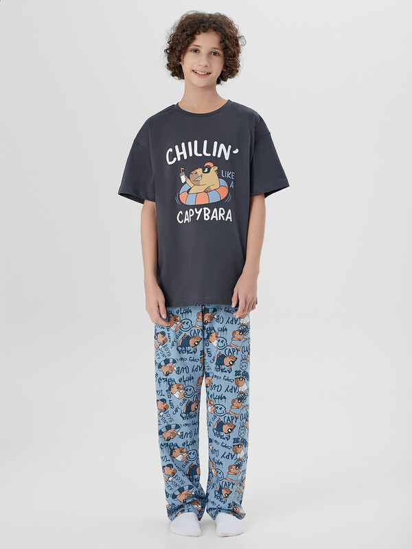 КОМПЛЕКТ ДЛЯ МАЛЬЧИКОВ (ДЖЕМПЕР, БРЮКИ) 563337