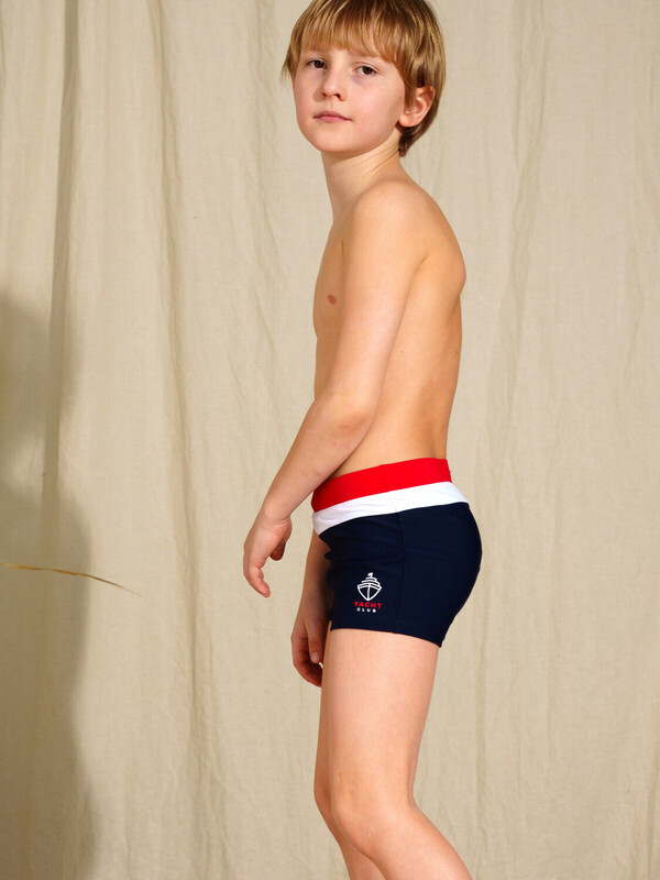 Плавки-шорты трикотажные для мальчиков «8»