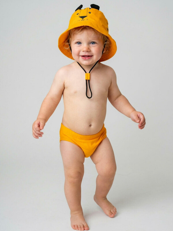 Комплект детский для мальчиков: плавки трикотажные, панама текстильная