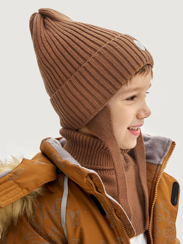 Комплект шапка и манишка  12з16025