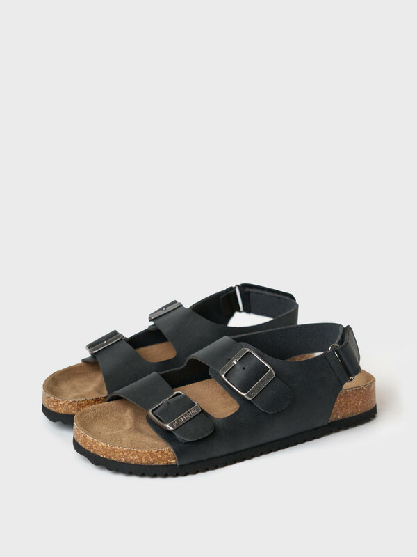 Сандалии для мальчиков