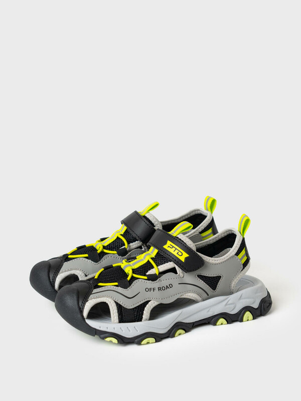 Сандалии для мальчиков