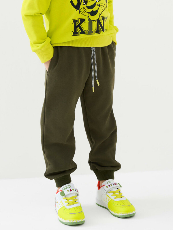 Брюки трикотажные для мальчиков