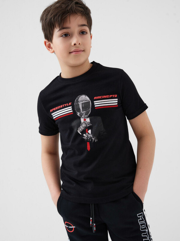 Фуфайка трикотажная для мальчиков (футболка)