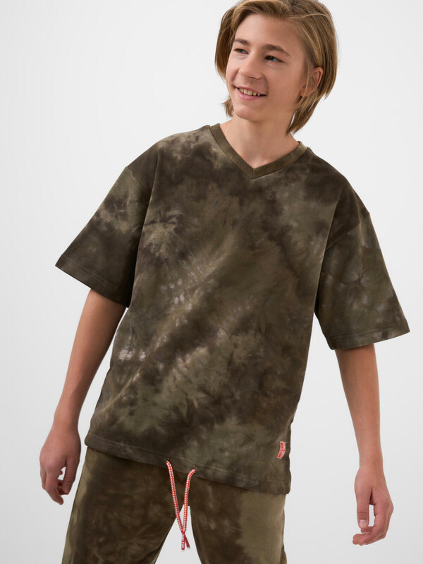 Джемпер трикотажный для мальчиков (футболка)