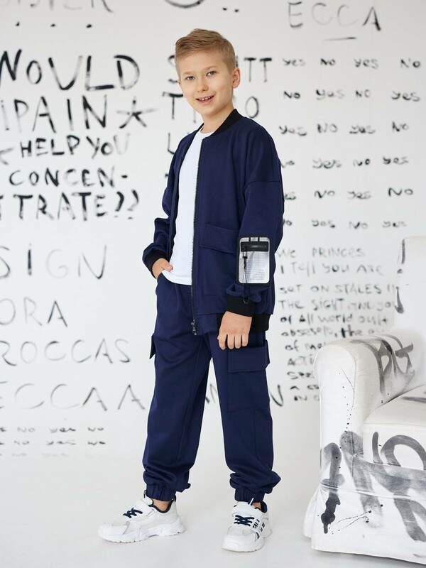 Бомбер Денис (055 ш24)