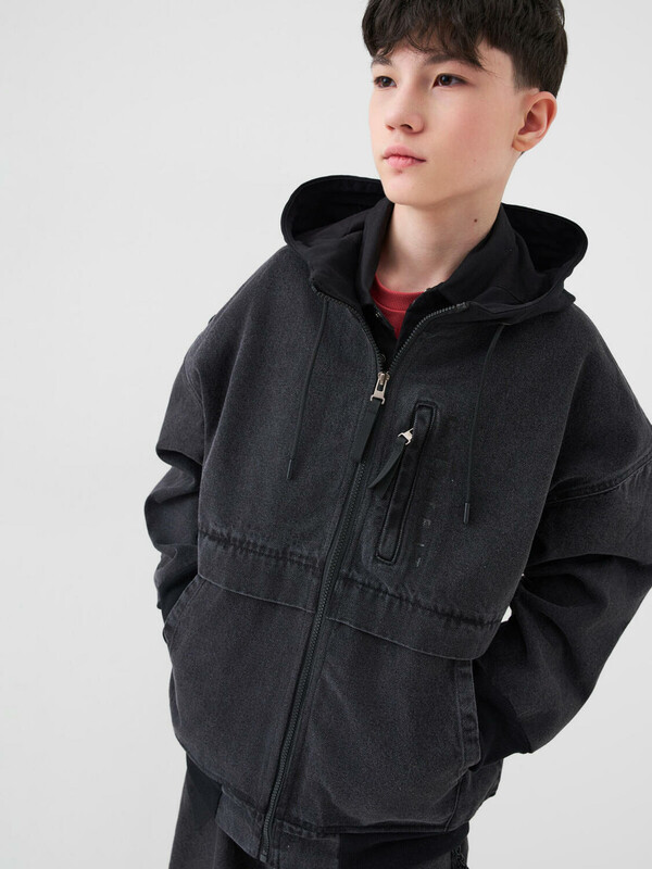 Куртка текстильная джинсовая для мальчиков