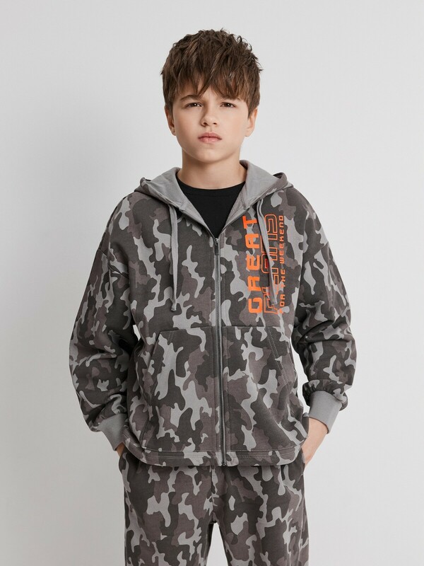 Куртка (толстовка) детская для мальчиков Baiser_jk