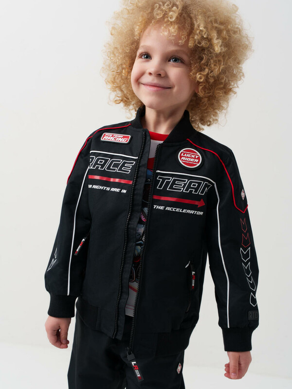 Куртка текстильная с полиуретановым покрытием для мальчиков (ветровка)