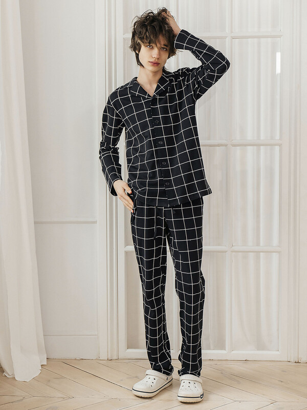 Комплект футболка и брюки