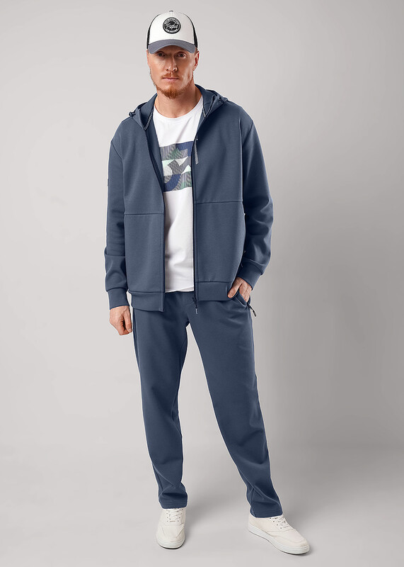 Брюки мужские