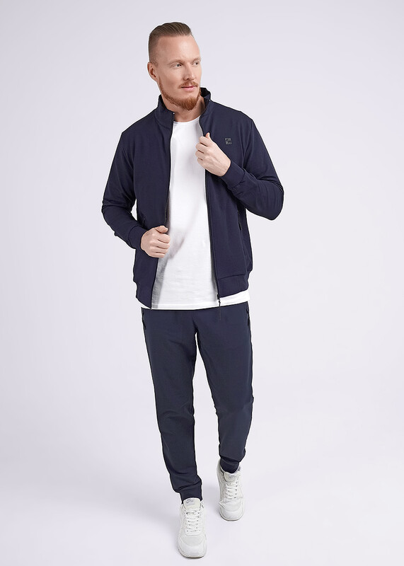 Брюки мужские