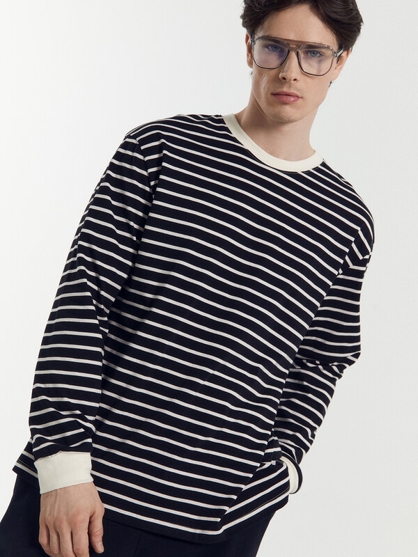 ДЖЕМПЕР МУЖСКОЙ 121811