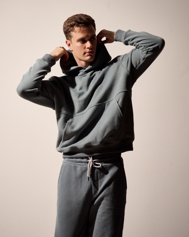 Худи:муж. МОДЕЛЬ 17