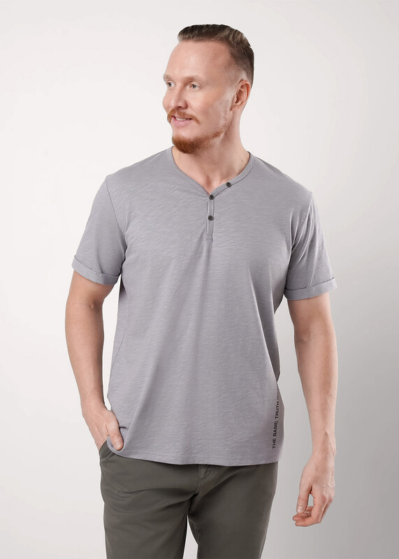 Футболка мужская