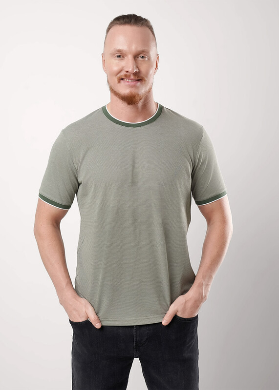 Футболка мужская