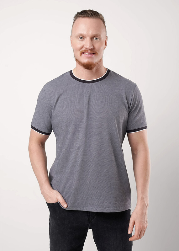 Футболка мужская