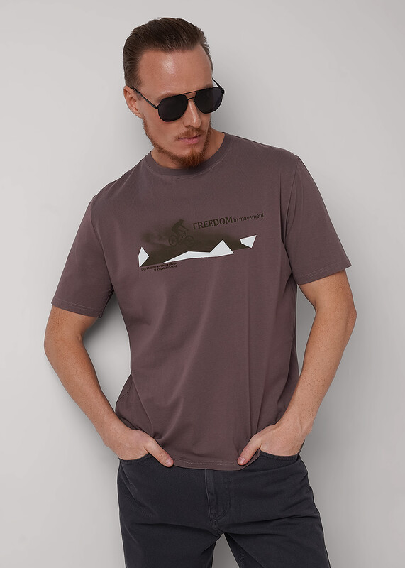 Футболка мужская