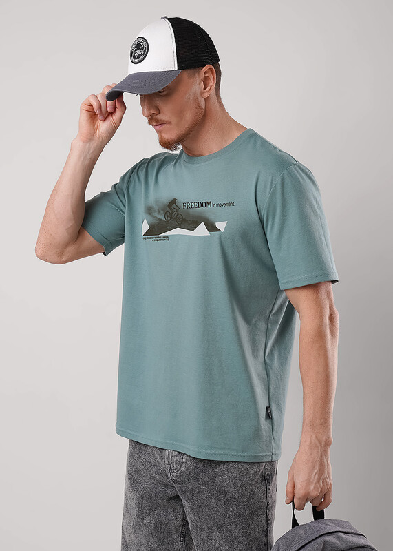 Футболка мужская