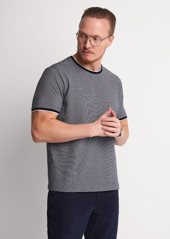 Футболка мужская