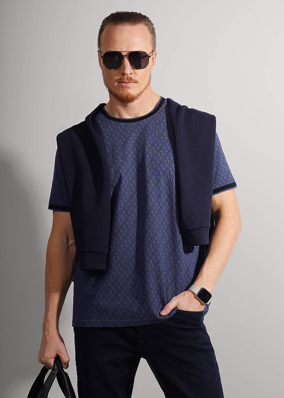 Футболка мужская