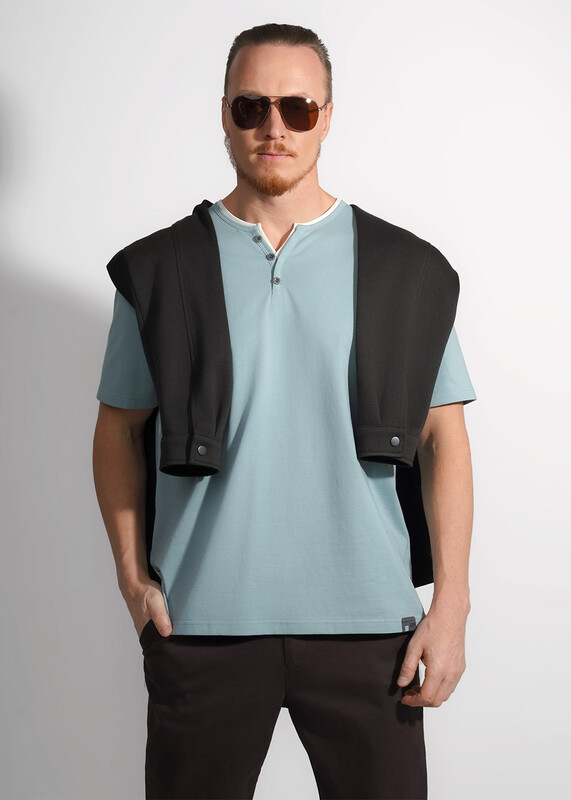 Футболка мужская