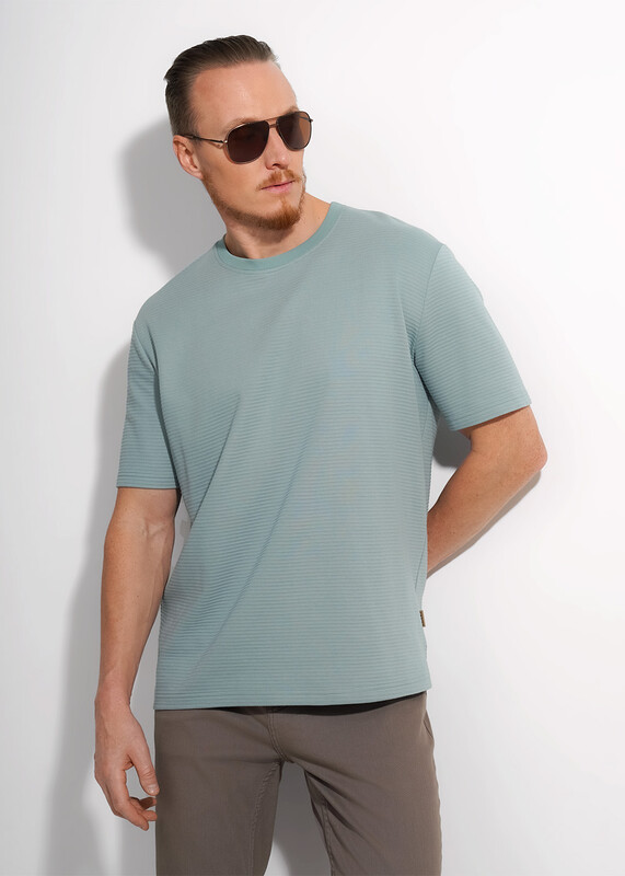 Футболка мужская