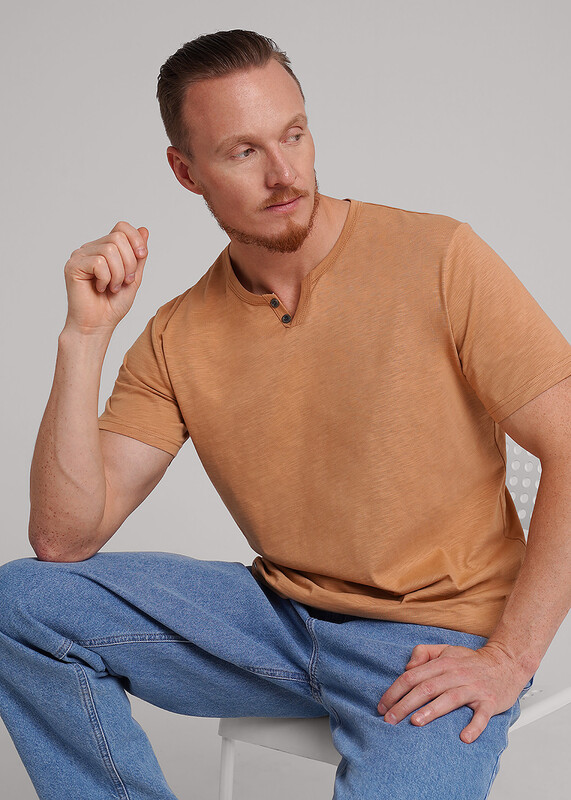 Футболка мужская