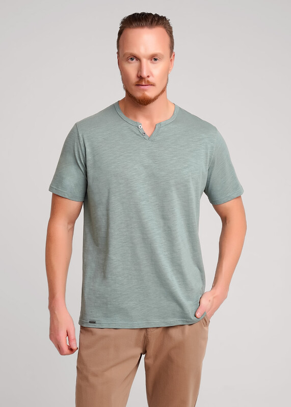 Футболка мужская