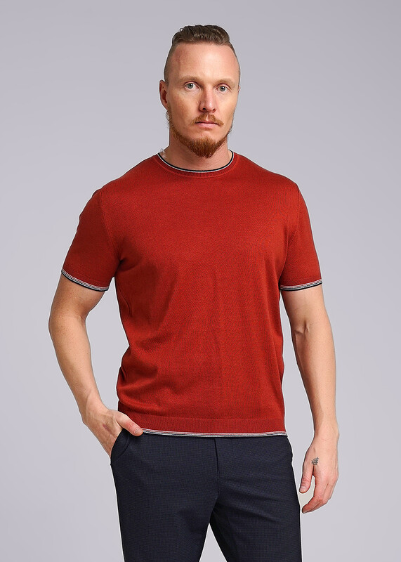 Футболка мужская