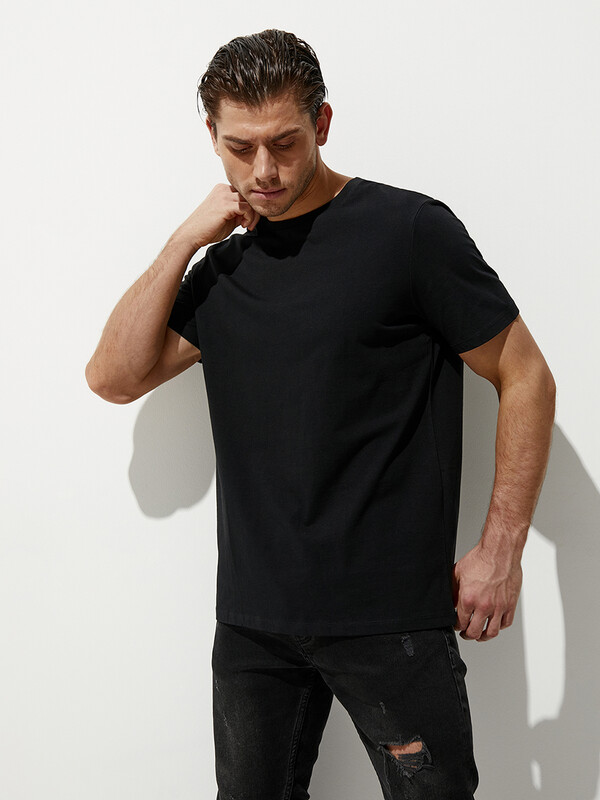 Футболки Футболки OmT_U 1201 Фуфайка (футболка) муж., CO