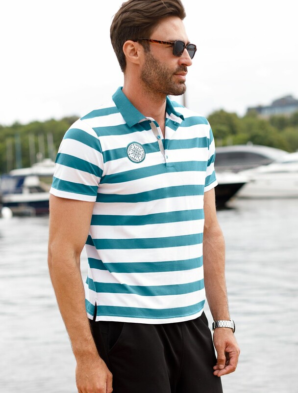 Футболка-поло фактурного материала "пике"