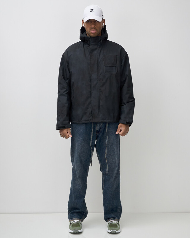 Куртка спортивная мужская весна осень черного цвета 25473Ch