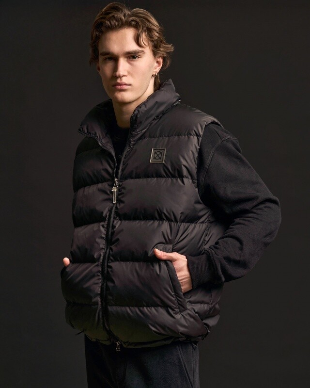 Жилет утепленный:муж. МОДЕЛЬ1