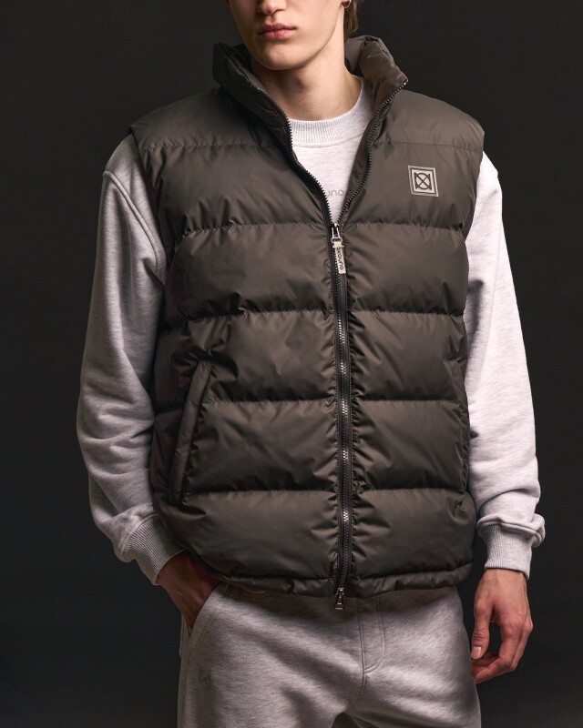 Жилет утепленный:муж. МОДЕЛЬ1