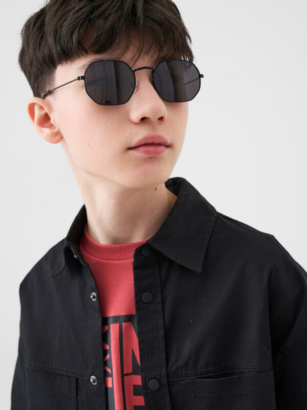 Солнцезащитные очки с поляризацией для детей